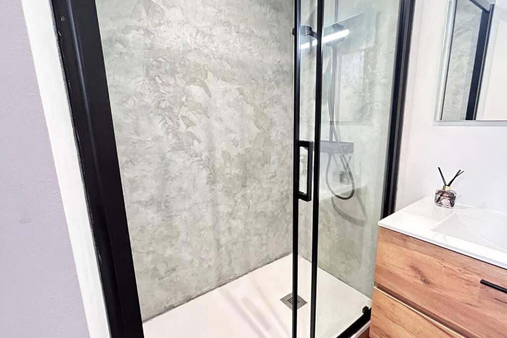 Appartamento Elegant*Epoxy*Design&Decor Domfront  Esterno foto